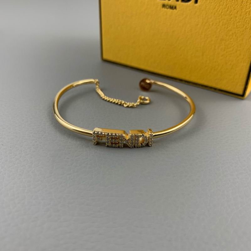 Fendi bracelet 03lyr31 (2)